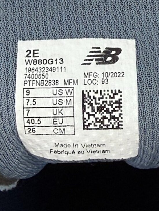 Women New Balance Fresh Foam X 880 v13 Light Blue Running Shoes Women\'s Size 9 Wide 2E